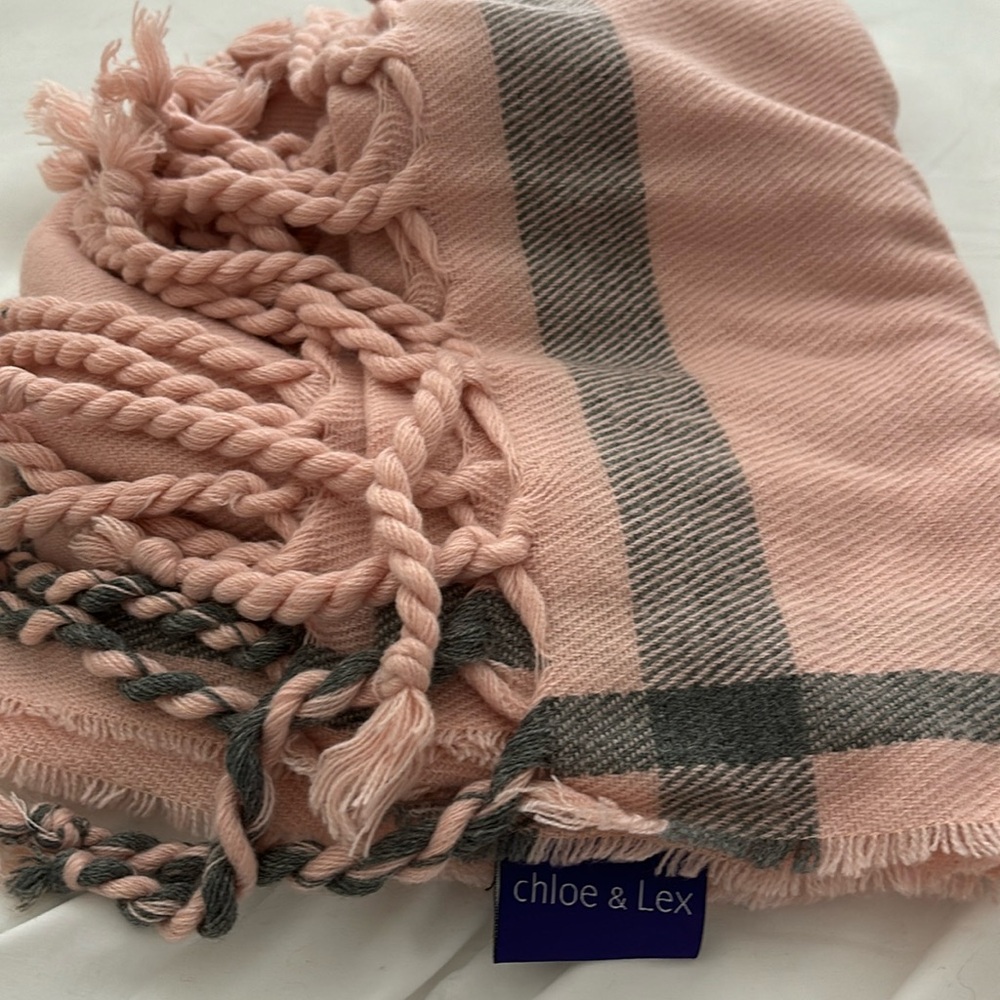 Pink acrylic scarf